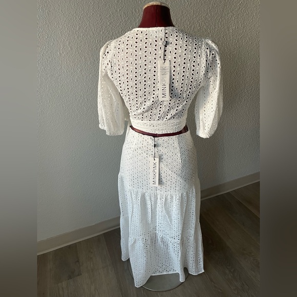 Minkpink Eyelet White 2pc Set: midi skirt and top size Medium - Picture 4 of 6